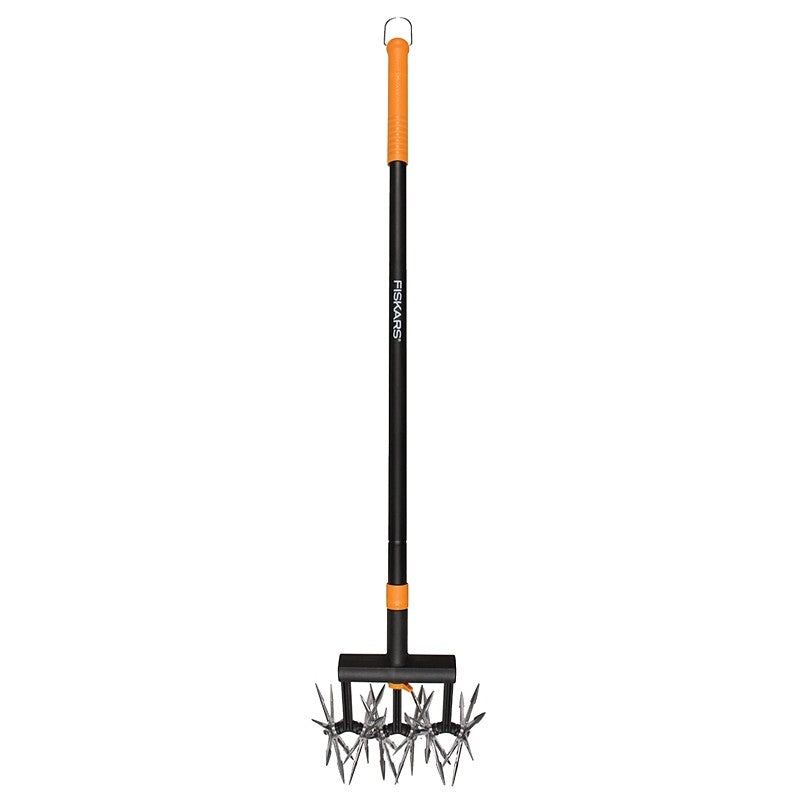 Fiskars 98966935 Cultivator, 40 to 60 in L, Steel Handle
