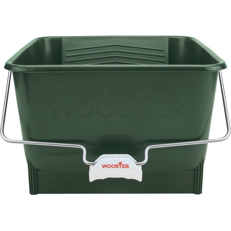 Wooster 8616 Paint Roller Bucket, 4 gal, Polypropylene, Green, Comfort-Grip Handle