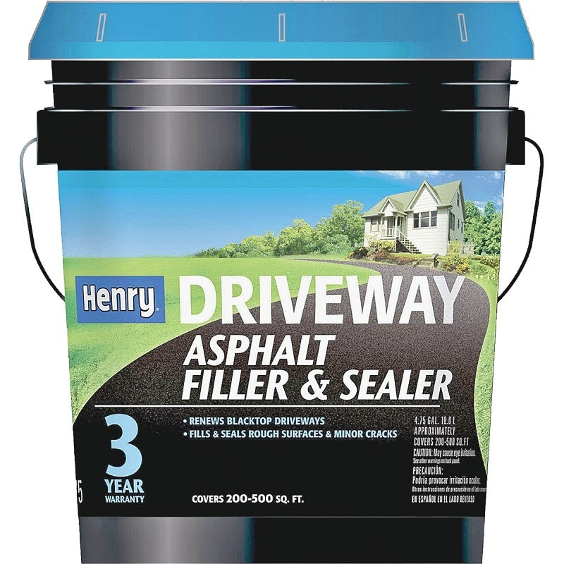 Henry HE175074 Driveway Asphalt Filler and Sealer, Liquid, Black/Brown, 4.75 gal Pail